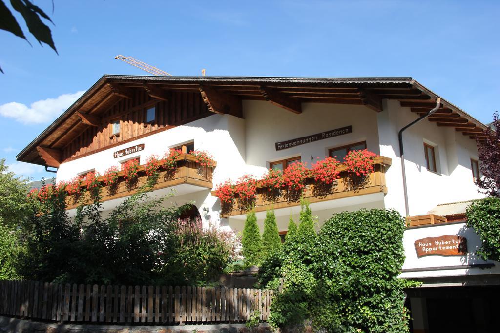 Aparthotel Garni Haus Hubertus Малес Веноста Екстериор снимка