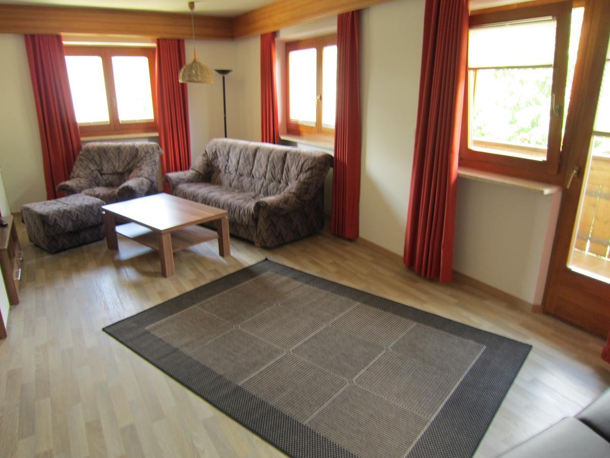 Aparthotel Garni Haus Hubertus Малес Веноста Екстериор снимка